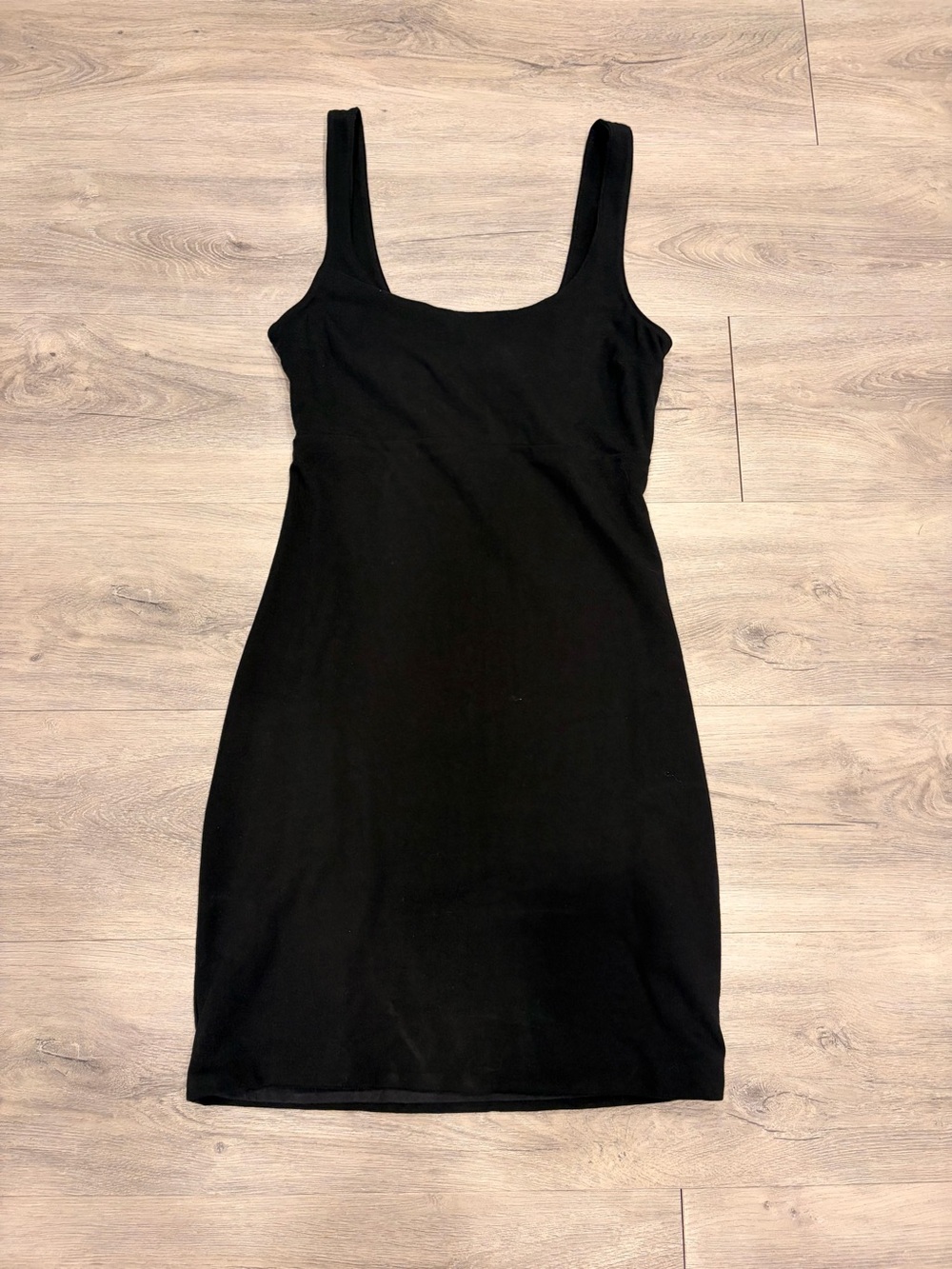 Abercrombie & Fitch Black Scoop Neck Mini Dress - Picture 1 of 3